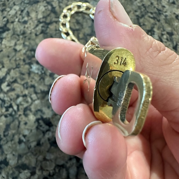Louis Vuitton lock & key chain necklace  100% Authentic - Picture 11 of 13